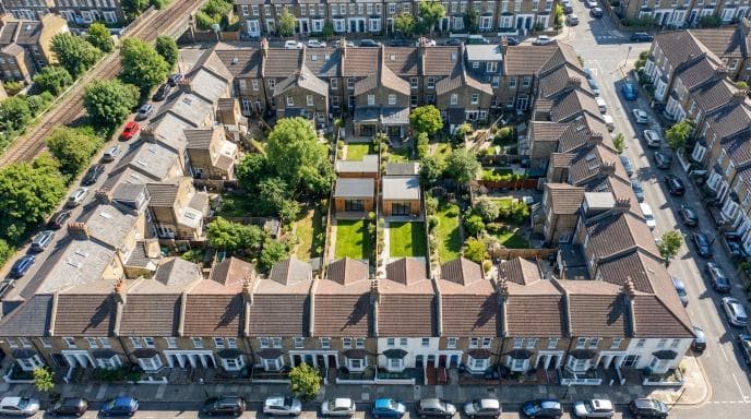 Why South and East London Are Garden Office Hotspots in 2026