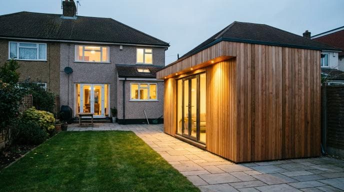 Garden rooms in North Harrow