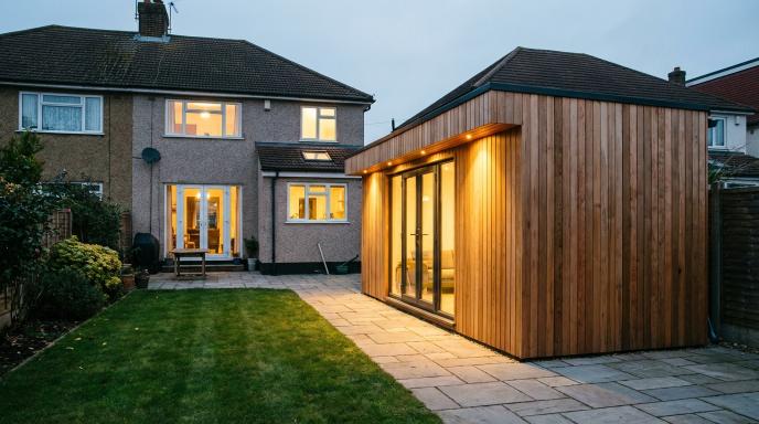 Garden rooms in North Harrow